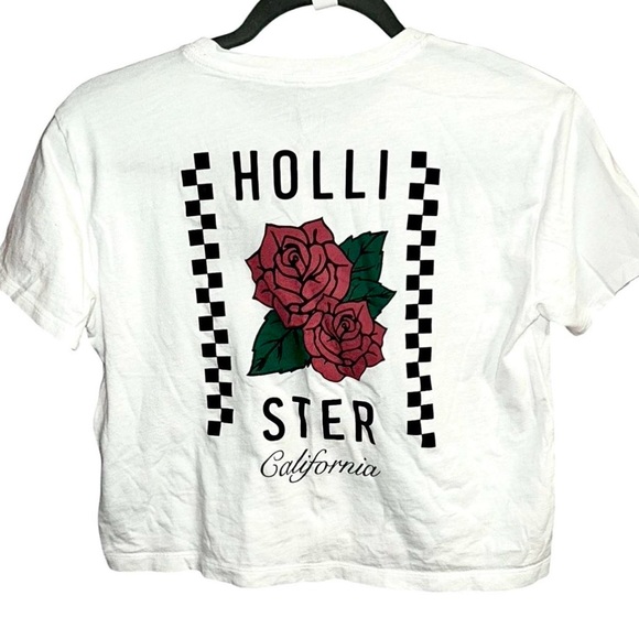 Hollister Co. | Embroidered Rose Crop Tee - Picture 1 of 3